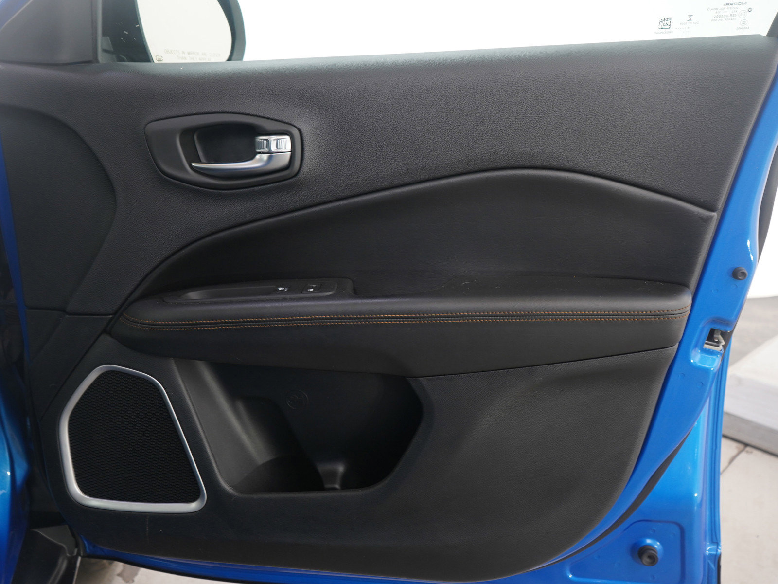 Used 2020 Jeep Compass Limited image 11