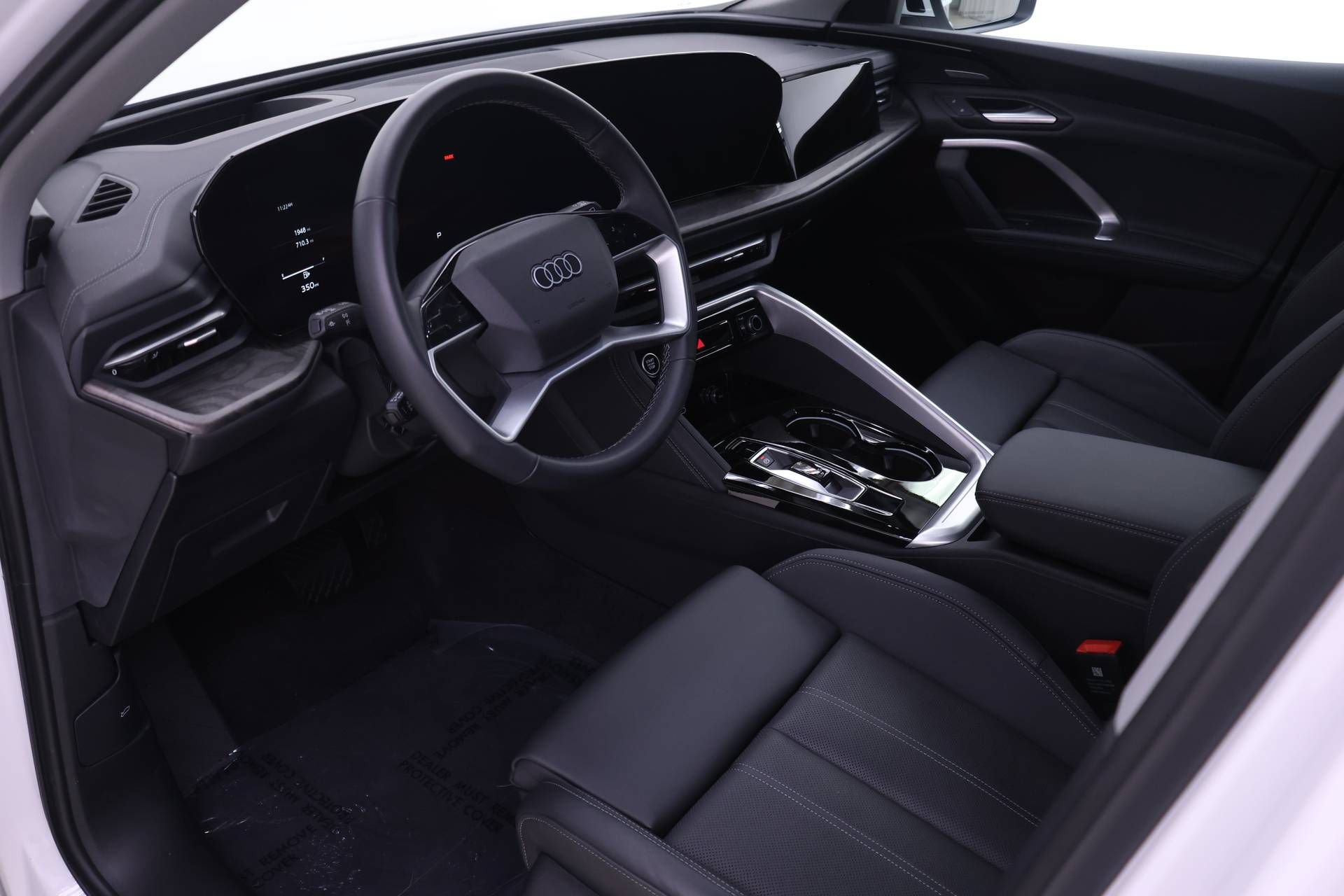 Certified 2025 Audi Q5 Premium Plus AWD/4WD image 6