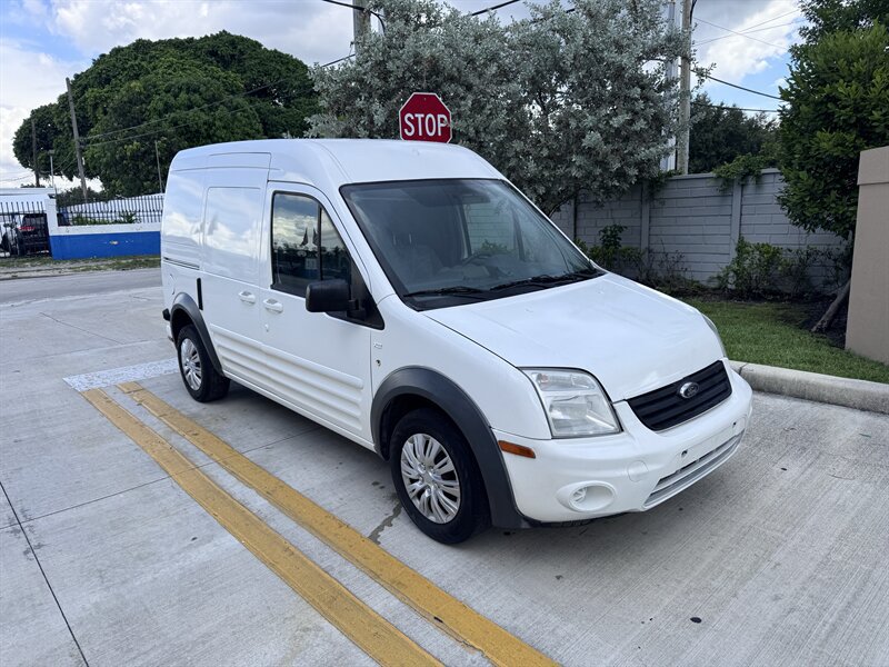Used 2010 Ford Transit Connect XLT FWD image 3