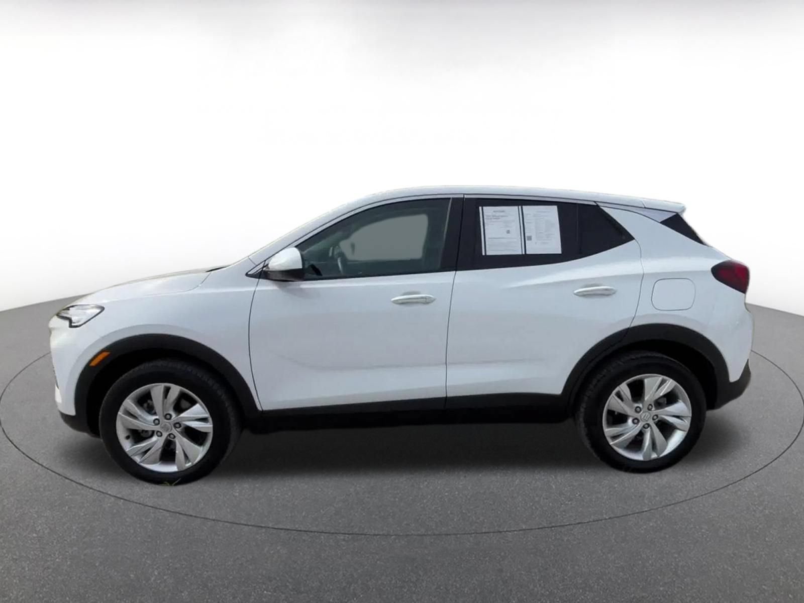 Used 2026 Buick Encore GX Preferred AWD/4WD image 8