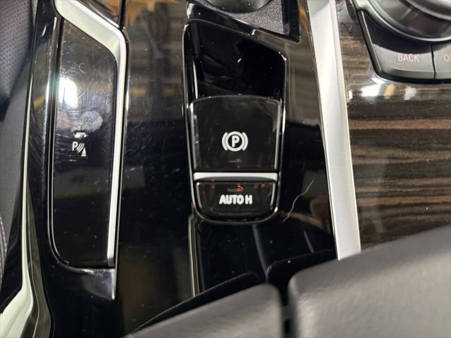 Certified 2023 BMW 530i xDrive w/ Premium Package image 40