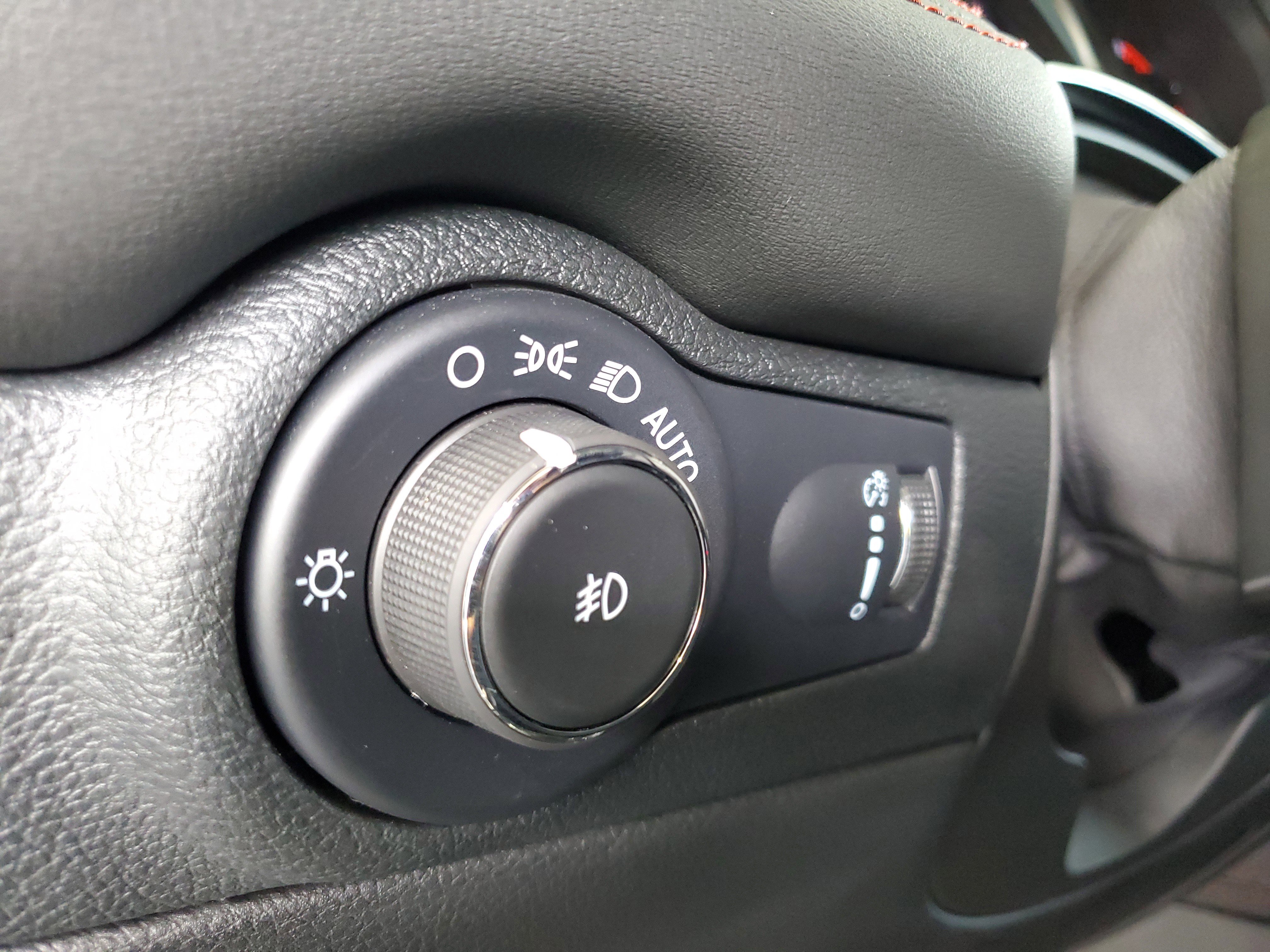 Used 2023 Dodge Durango R/T AWD/4WD image 24