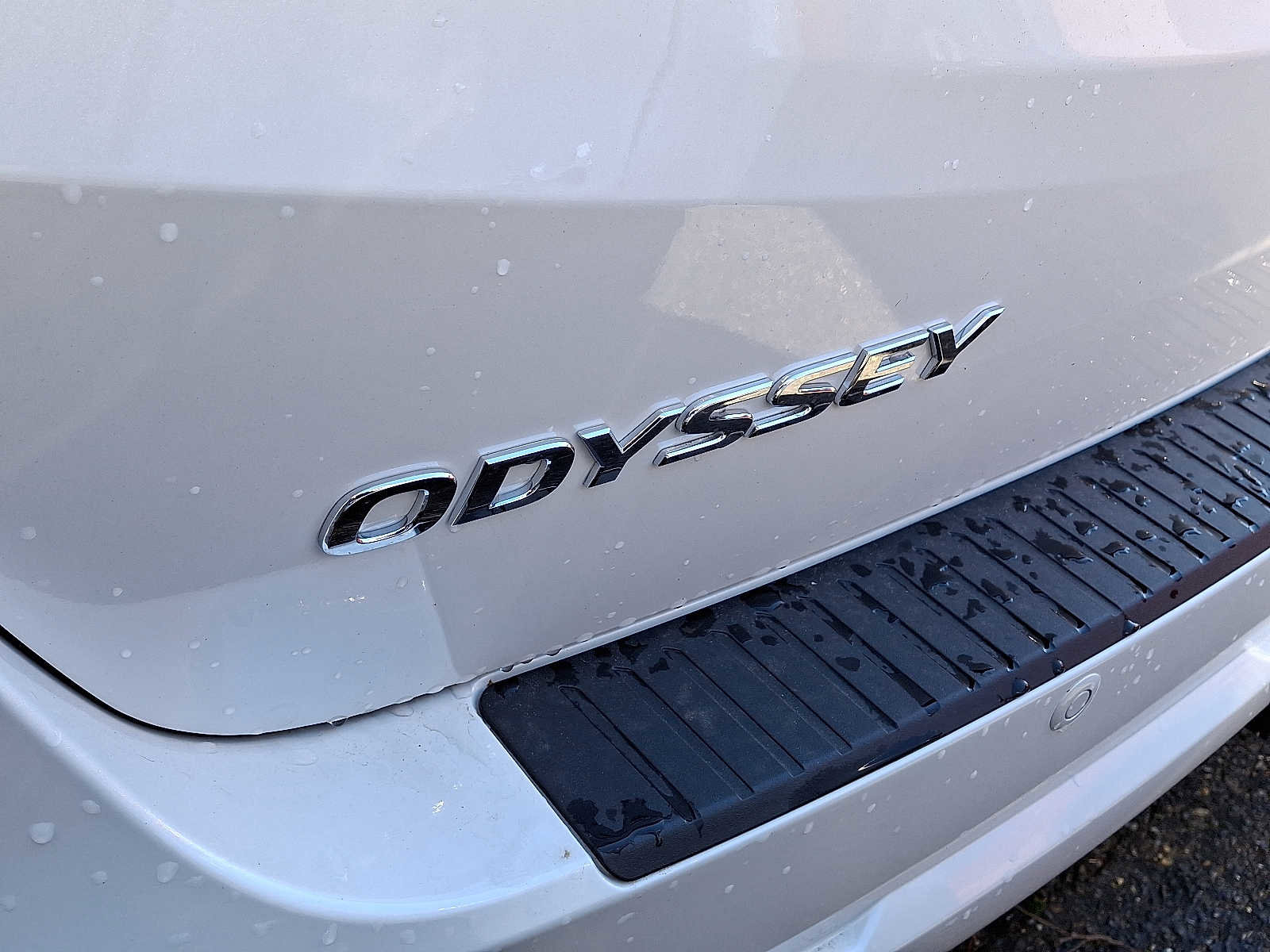 New 2026 Honda Odyssey Touring image 4
