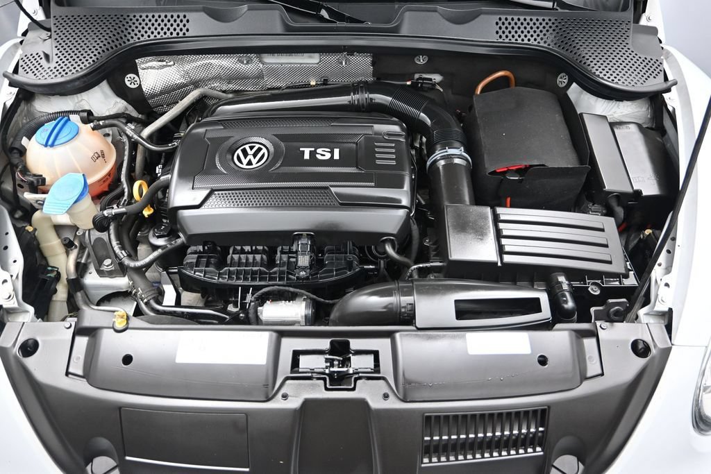 Used 2017 Volkswagen Beetle 1.8T S FWD image 15