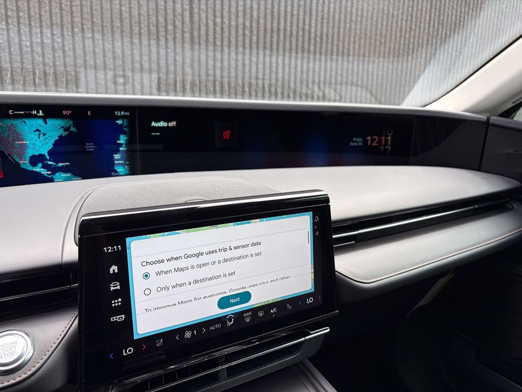 New 2026 Lincoln Nautilus Reserve AWD/4WD image 33