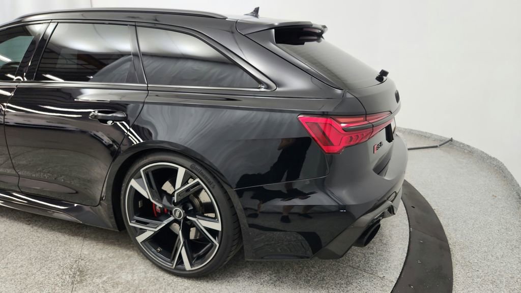 Used 2021 Audi RS 6 AWD/4WD image 19