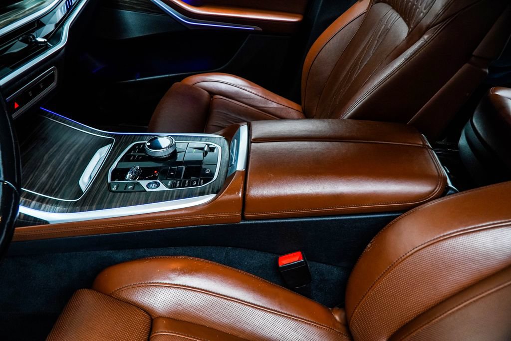 Used 2023 BMW X7 M60i w/ Executive Package AWD/4WD image 22