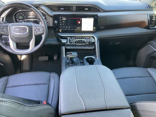 Used 2025 GMC Sierra 1500 Denali image 17