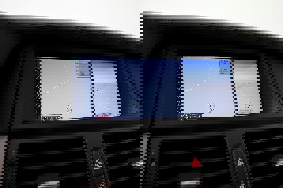 Used 2012 BMW X6 M image 28