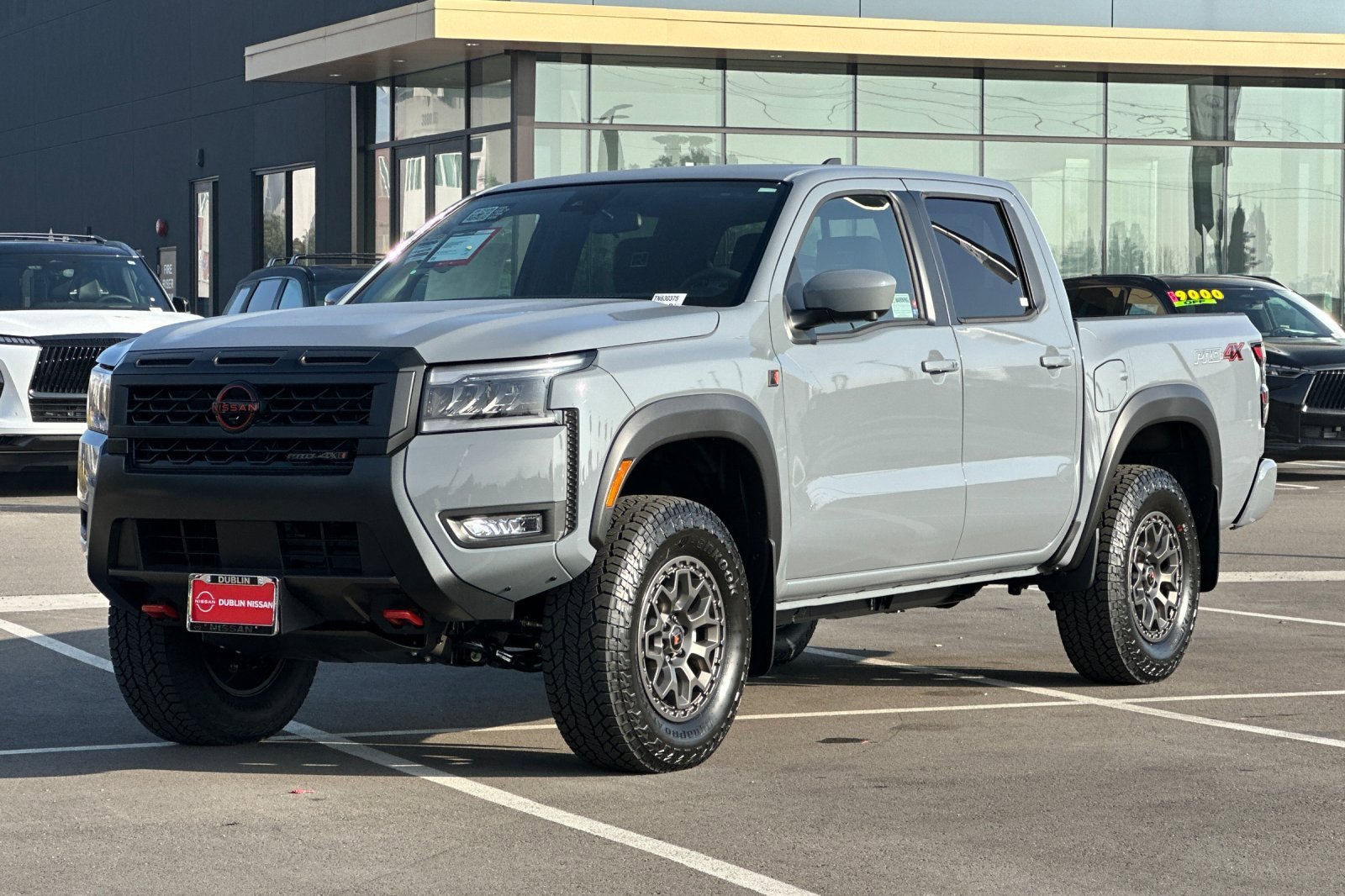 New 2026 Nissan Frontier PRO-4X w/ Pro-4x Convenience Package image 8