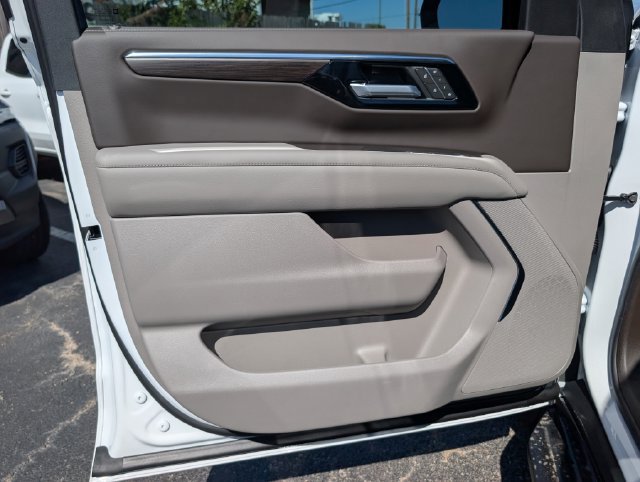New 2027 Chevrolet Tahoe LT w/ Sun And Tow Package AWD/4WD image 13