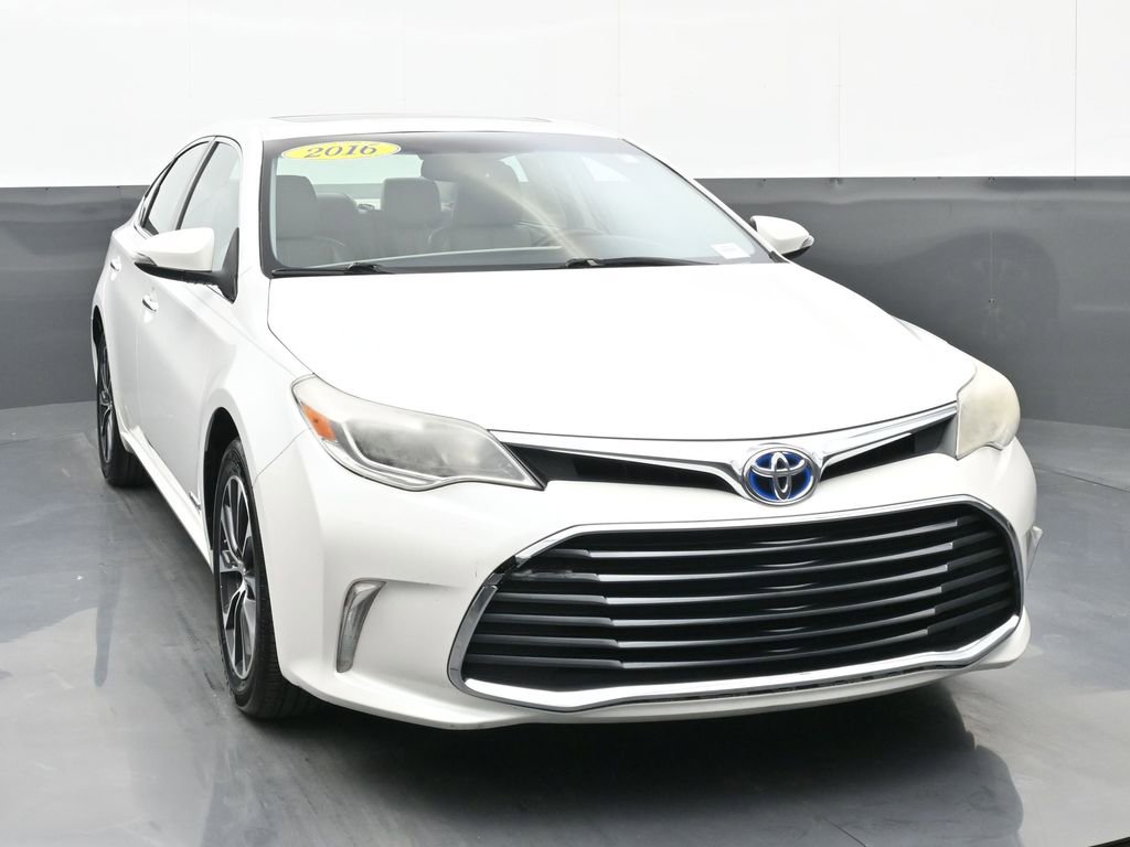Used 2016 Toyota Avalon XLE Premium image 8