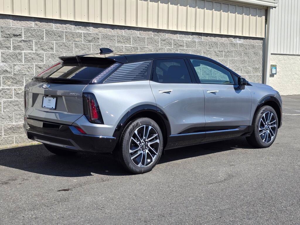 New 2026 Cadillac Optiq Sport 1 AWD/4WD image 10