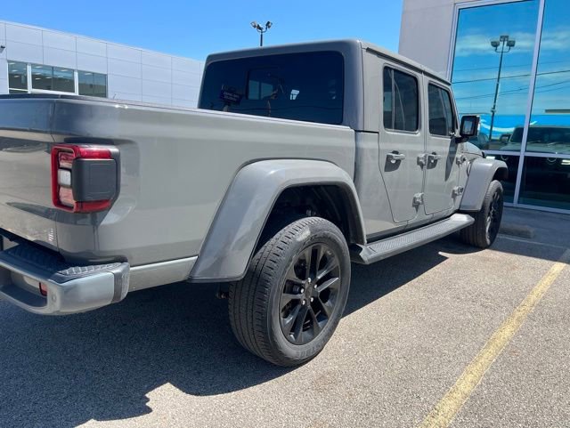 Used 2023 Jeep Gladiator Overland AWD/4WD image 3