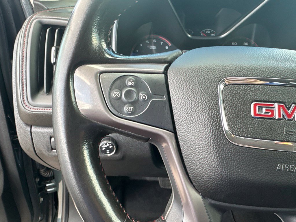 Used 2015 GMC Canyon SLE w/ All-Terrain Package AWD/4WD image 11