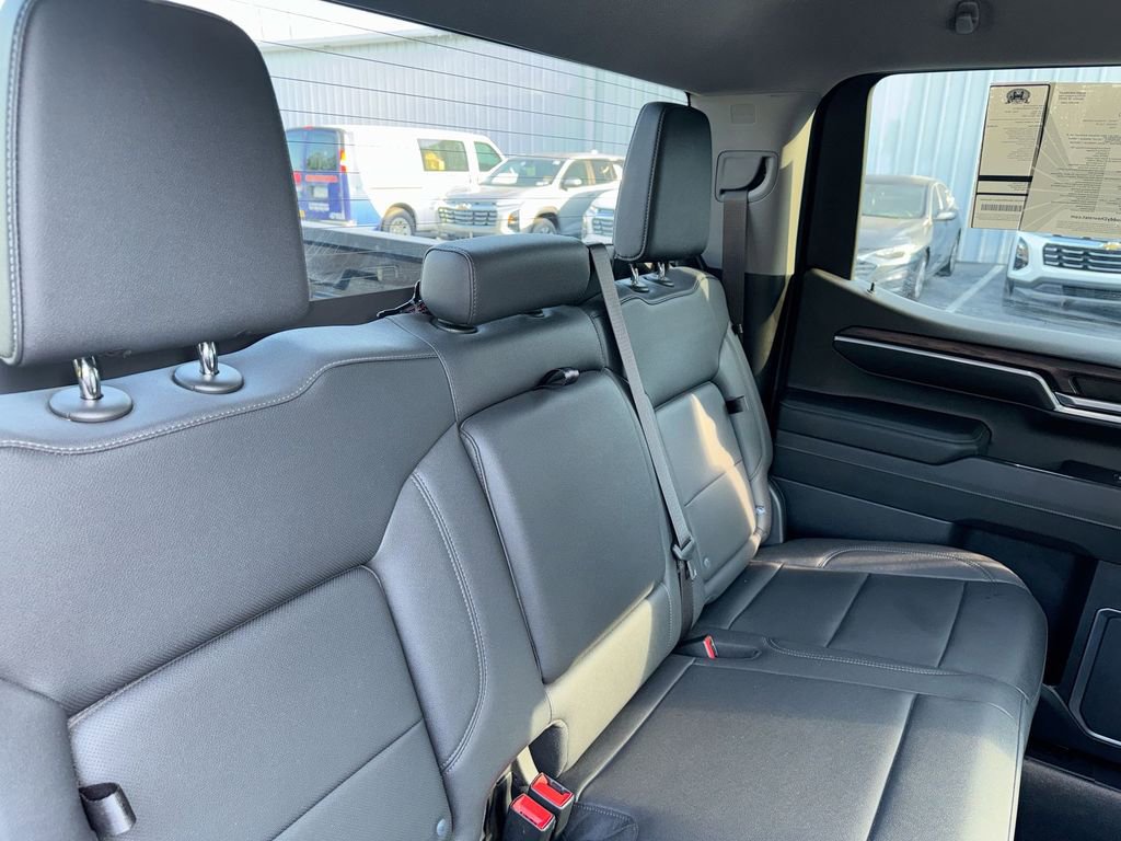 Used 2023 GMC Sierra 1500 SLT w/ X31 Off-Road Package AWD/4WD image 29