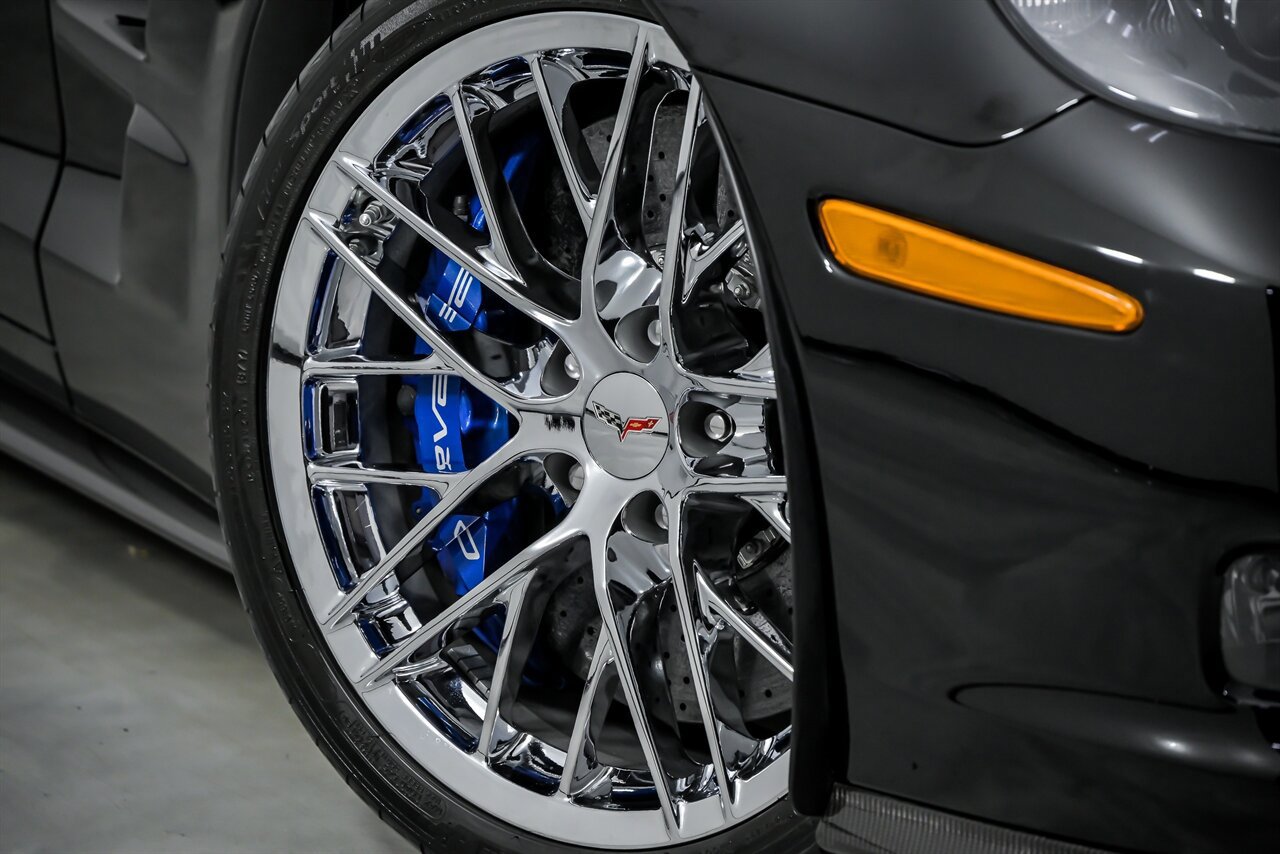 Used 2011 Chevrolet Corvette ZR1 w/ Preferred Equipment Group image 4