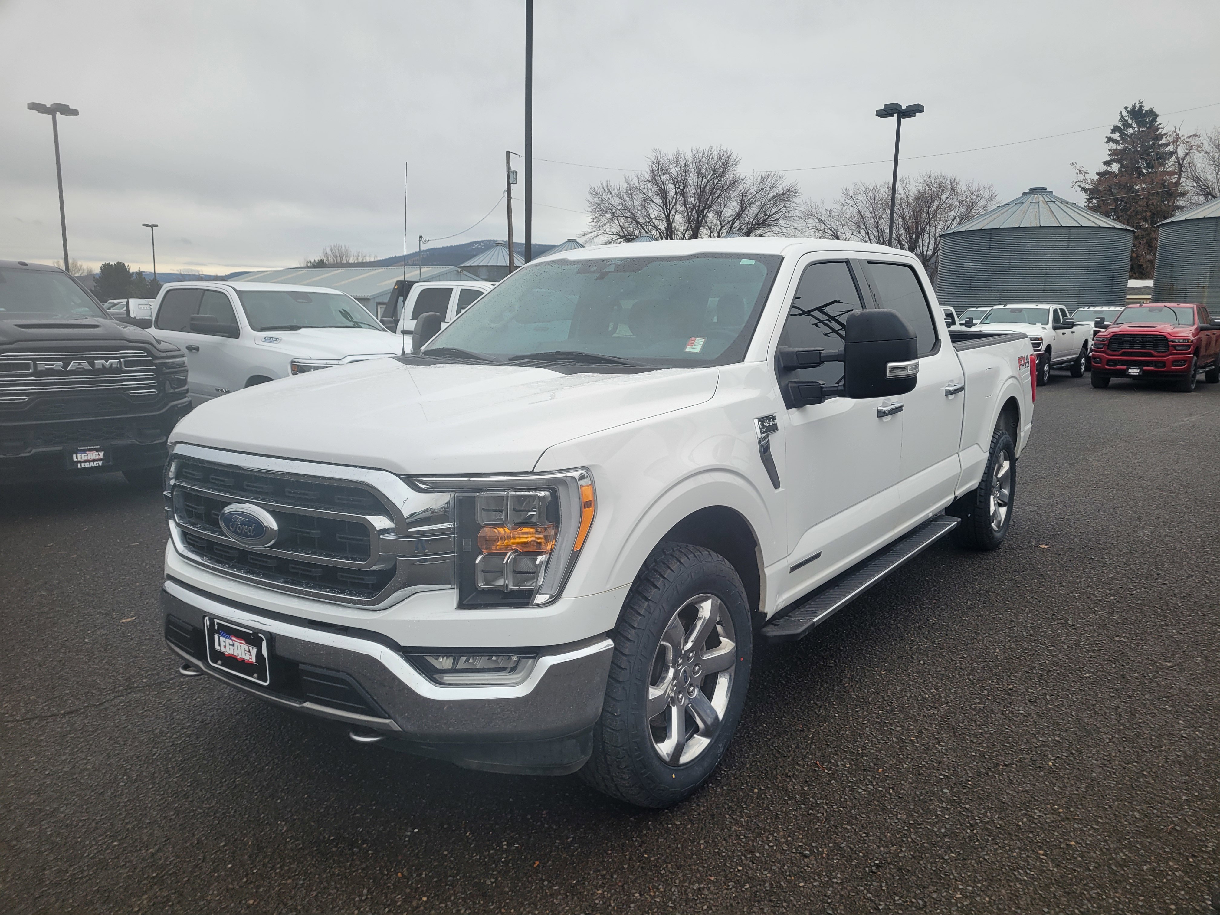 Used 2021 Ford F150 XLT w/ Equipment Group 302A High image 15