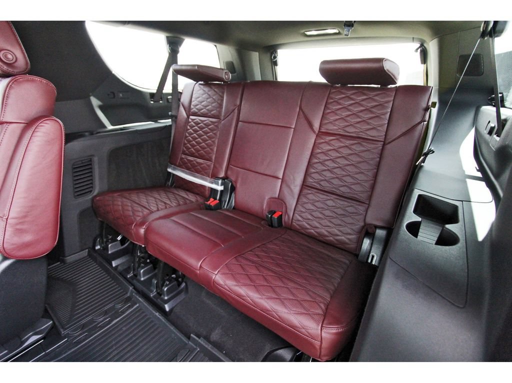 New 2026 Cadillac Escalade ESV Sport w/ Touring Package AWD/4WD image 13