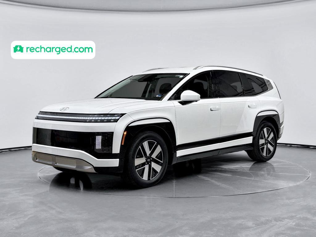 Used 2026 Hyundai Ioniq 9 SEL