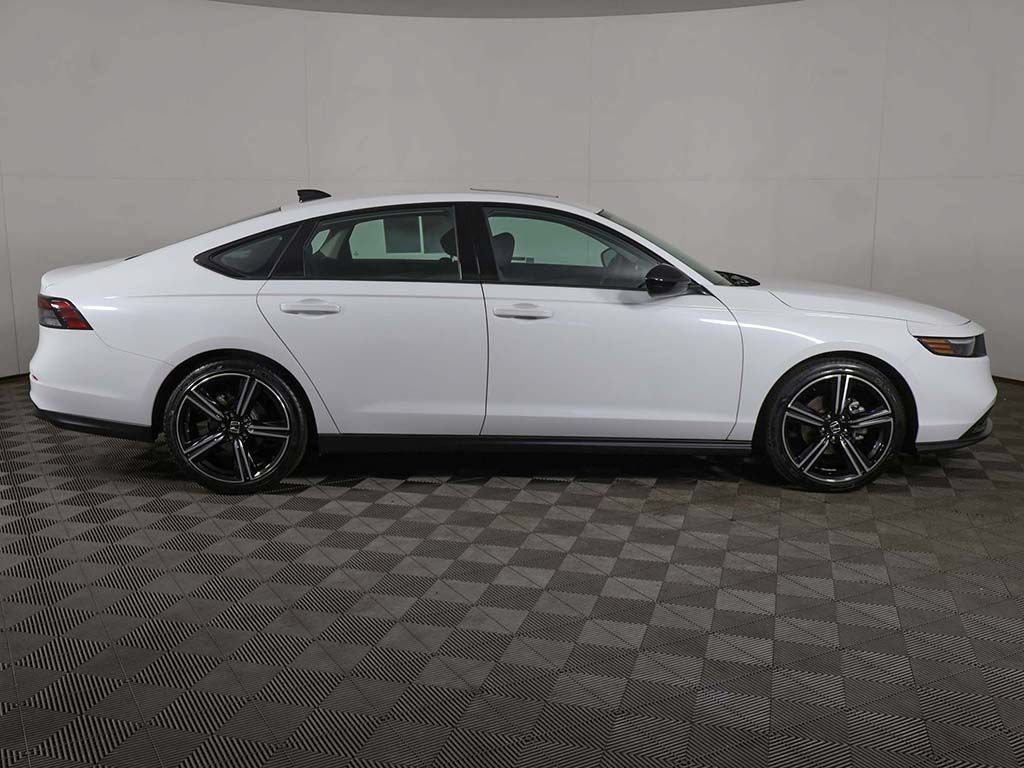 Certified 2026 Honda Accord SE image 17