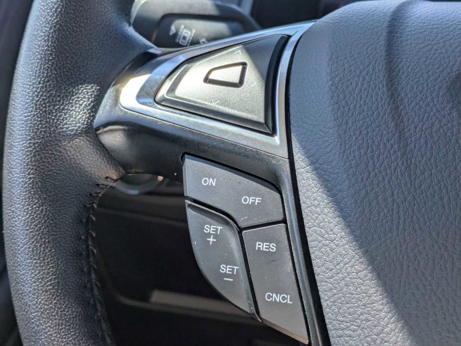 Used 2024 Ford Edge SEL w/ Convenience Package AWD/4WD image 25