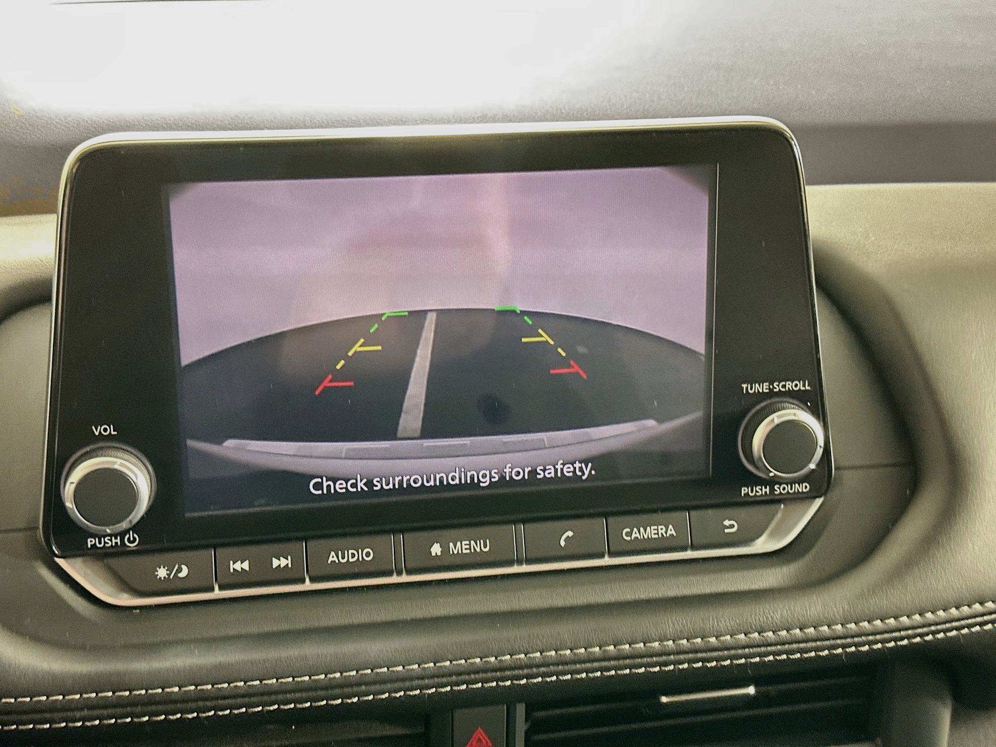 Used 2023 Nissan Rogue SV FWD image 22