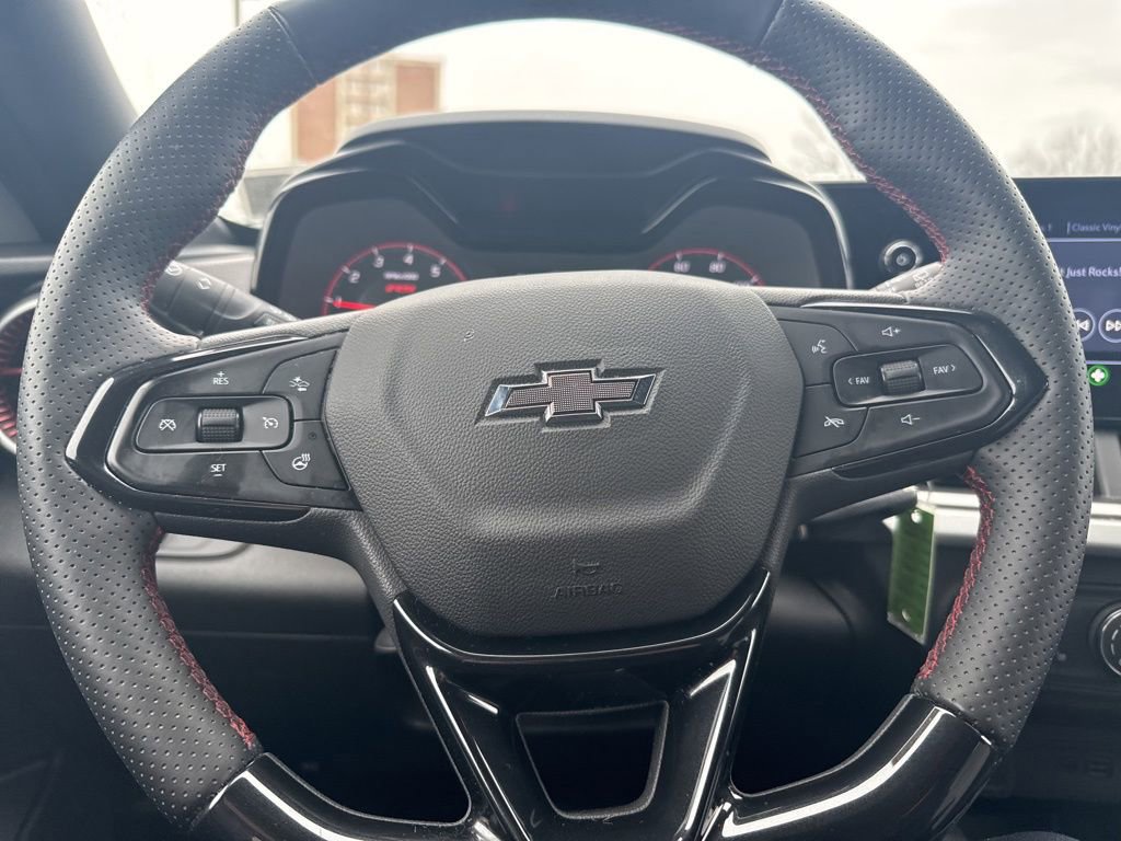 Used 2024 Chevrolet Trax RS w/ Driver Confidence Package image 19