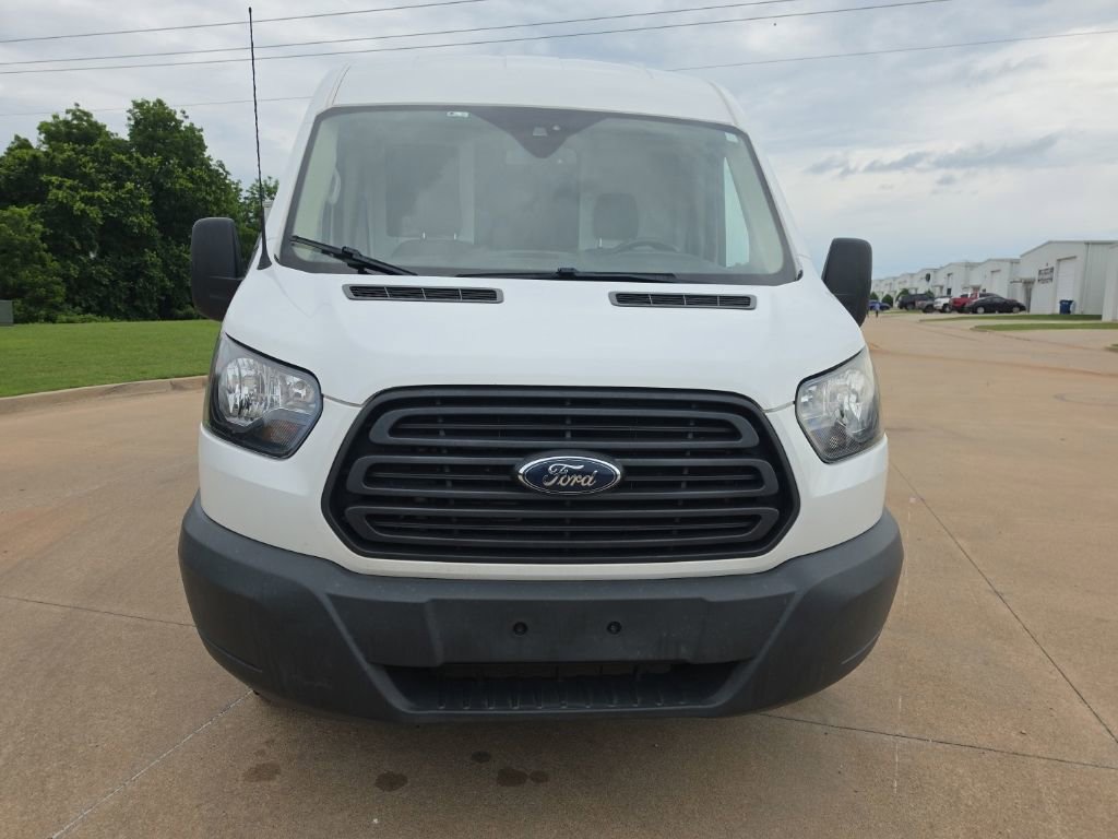 Used 2018 Ford Transit 150 148 Medium Roof RWD image 10