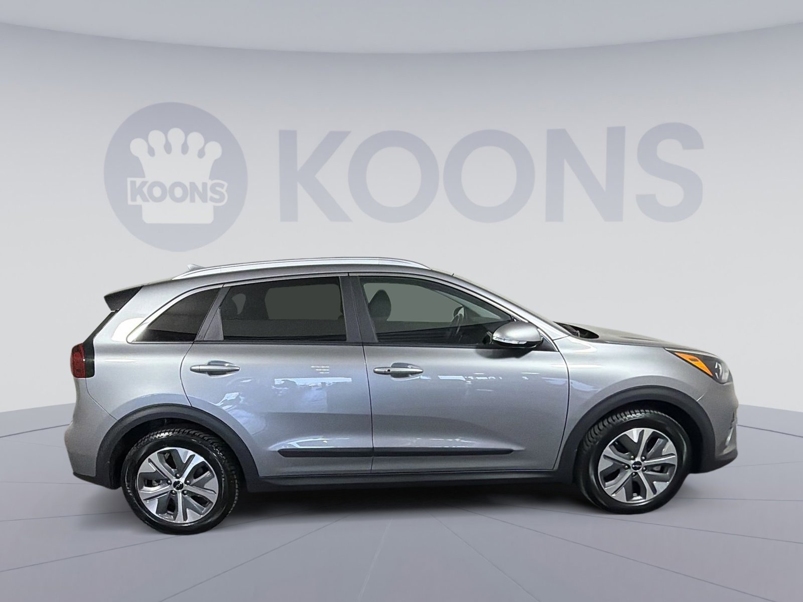 Used 2022 Kia Niro EX w/ Cold Weather Package image 8