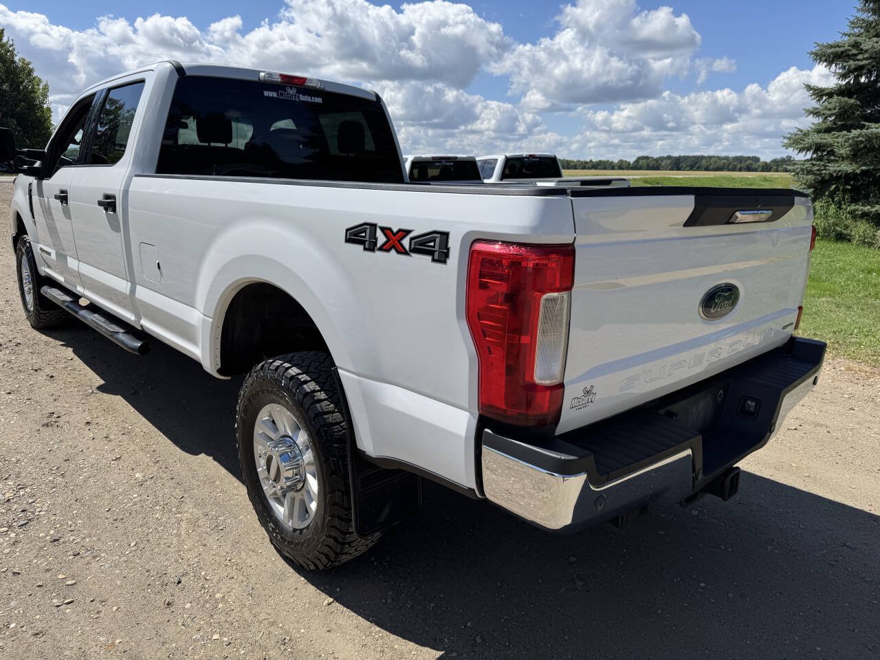 Used 2017 Ford F350 XLT w/ XLT Value Package AWD/4WD image 7