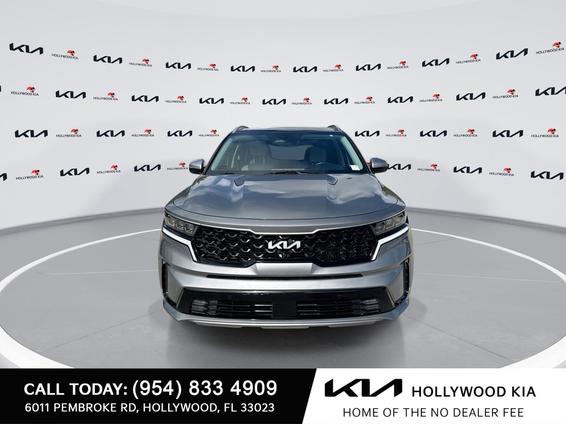 Used 2023 Kia Sorento SX Prestige w/ Panoramic Sunroof Package AWD/4WD image 3