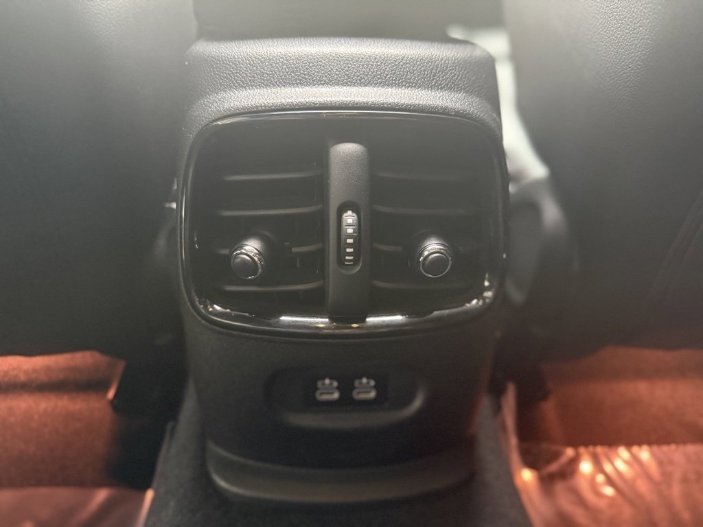 Used 2020 MINI Cooper Clubman S w/ Storage Package image 14