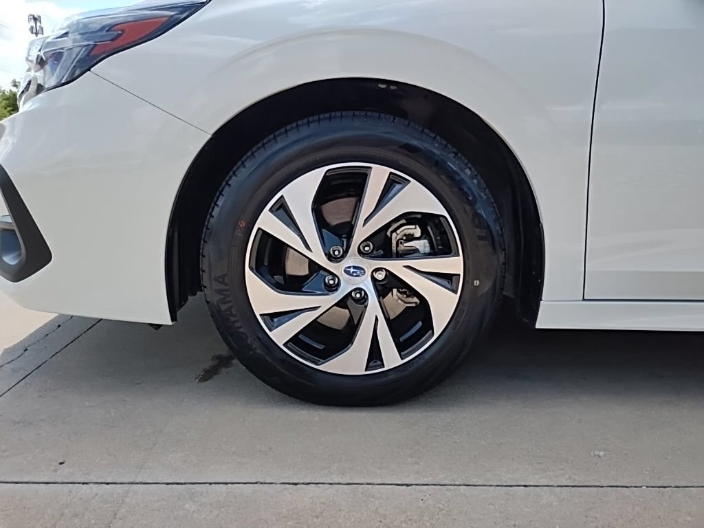 Used 2025 Subaru Legacy Premium w/ Popular Package #1A AWD/4WD image 10