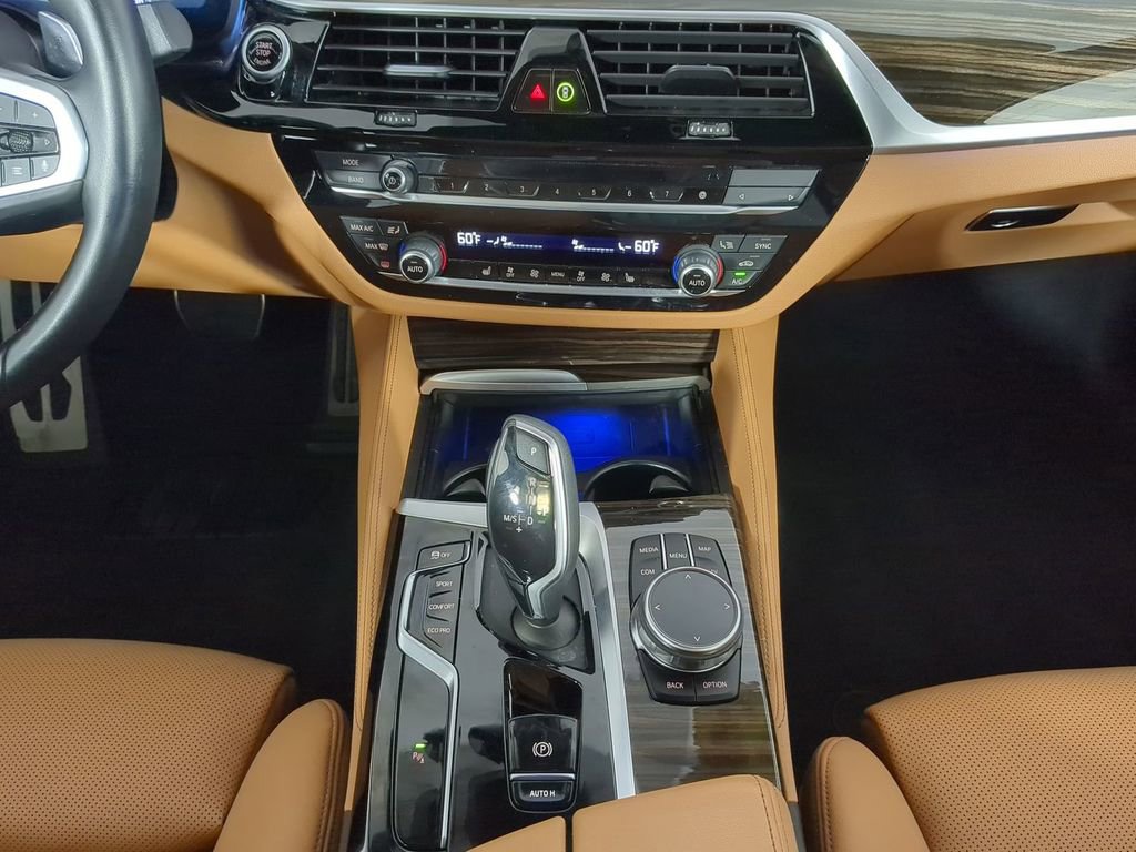 Used 2023 BMW 540i w/ M Sport Package image 22