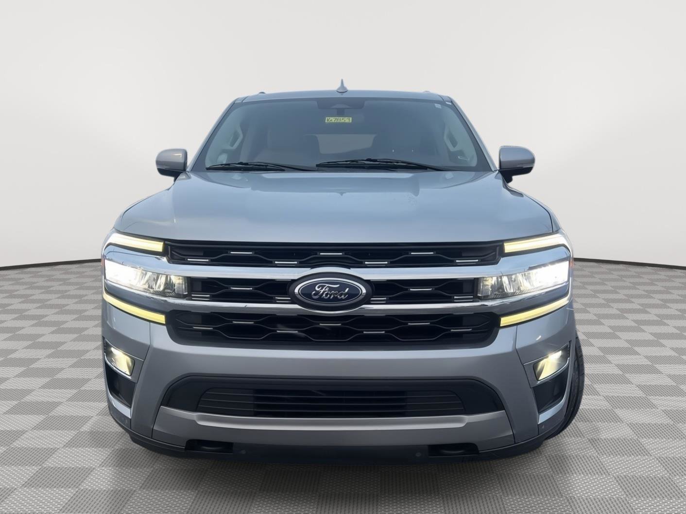 Used 2023 Ford Expedition Limited image 6