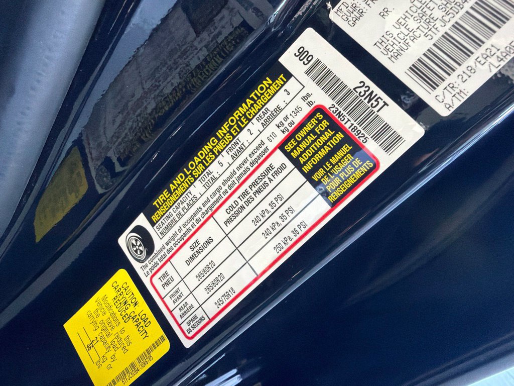 Used 2024 Toyota Tundra Limited AWD/4WD image 37