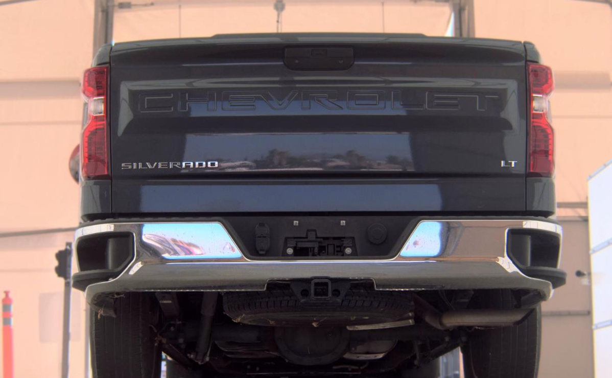 Used 2022 Chevrolet Silverado 1500 LT RWD image 5