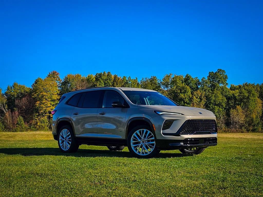 New 2026 Buick Enclave Sport Touring w/ Power Package image 2