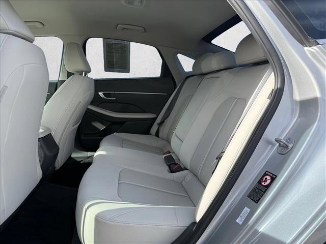 Certified 2023 Hyundai Sonata SEL image 17