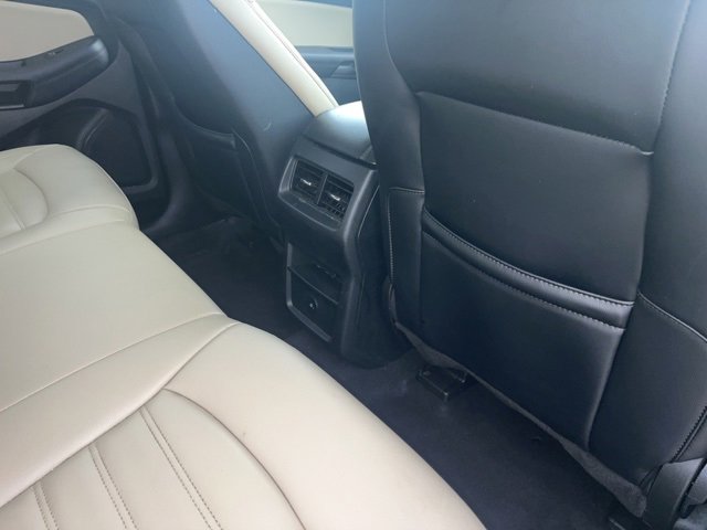 Used 2024 Ford Edge SEL image 17