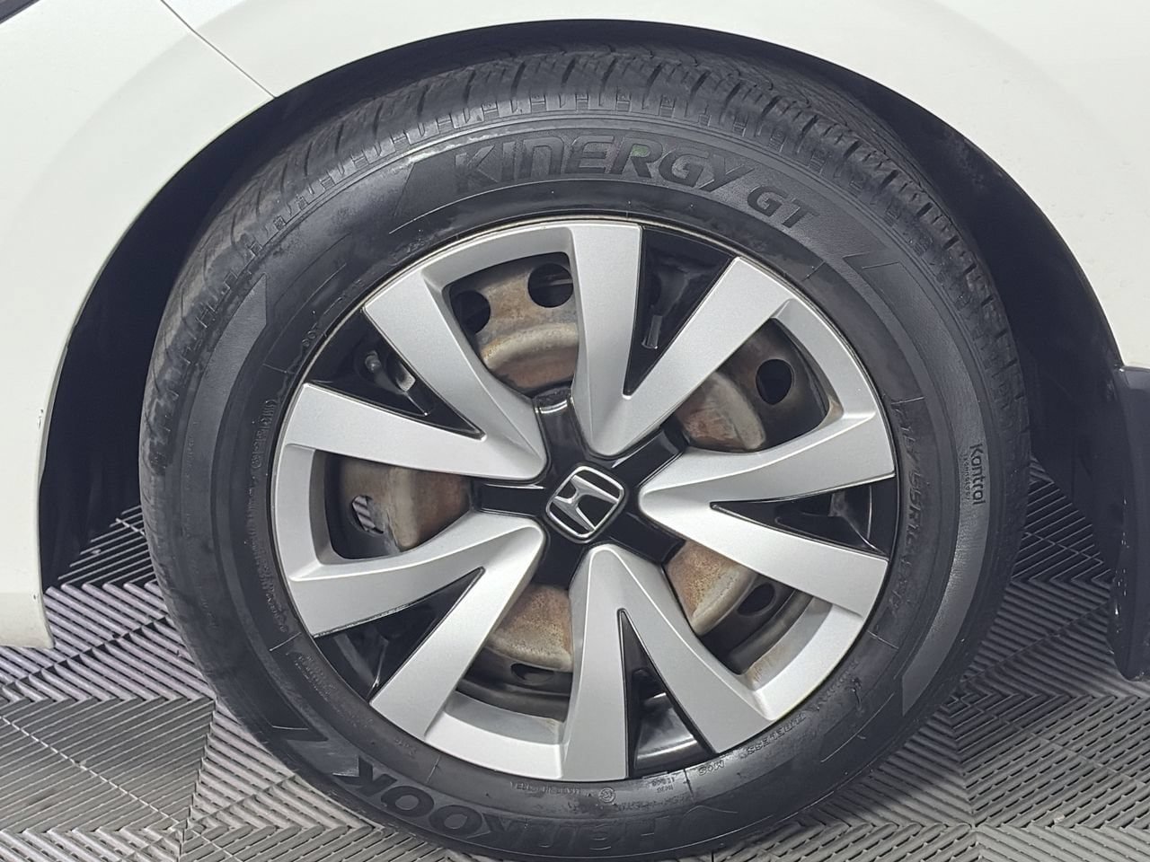 Used 2023 Honda Civic LX image 10