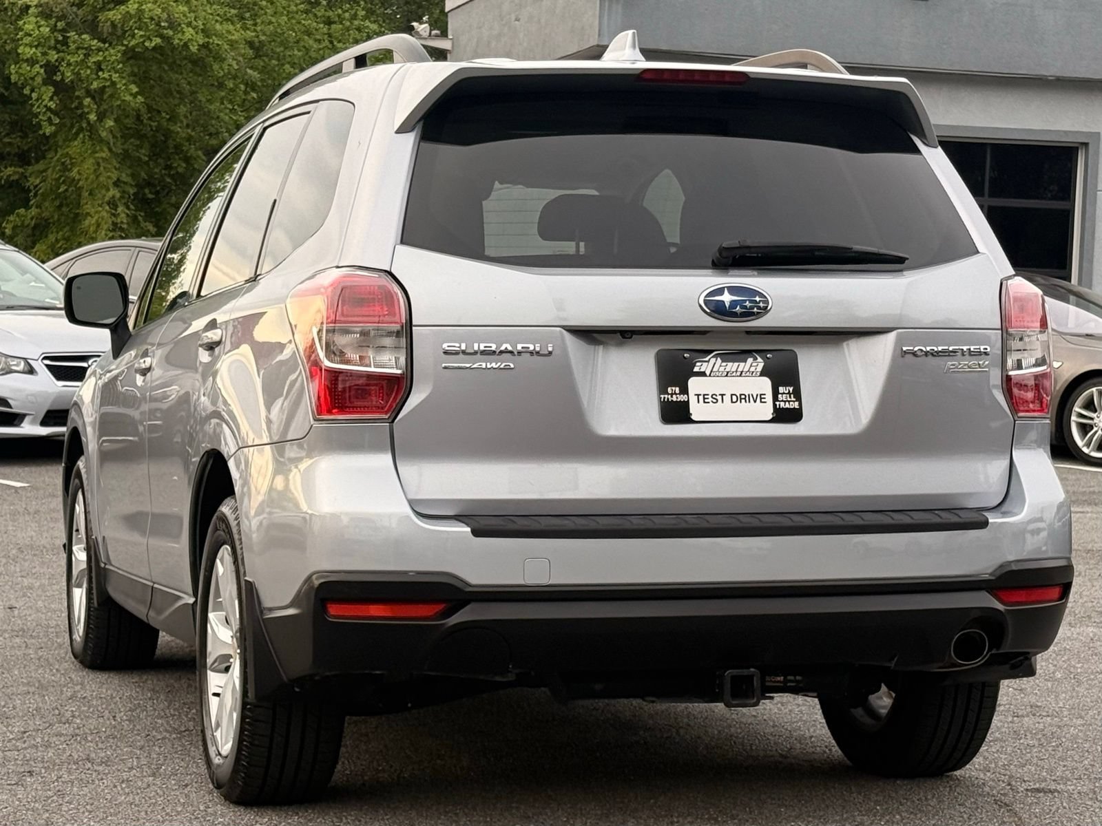 Used 2016 Subaru Forester 2.5i Limited AWD/4WD image 3