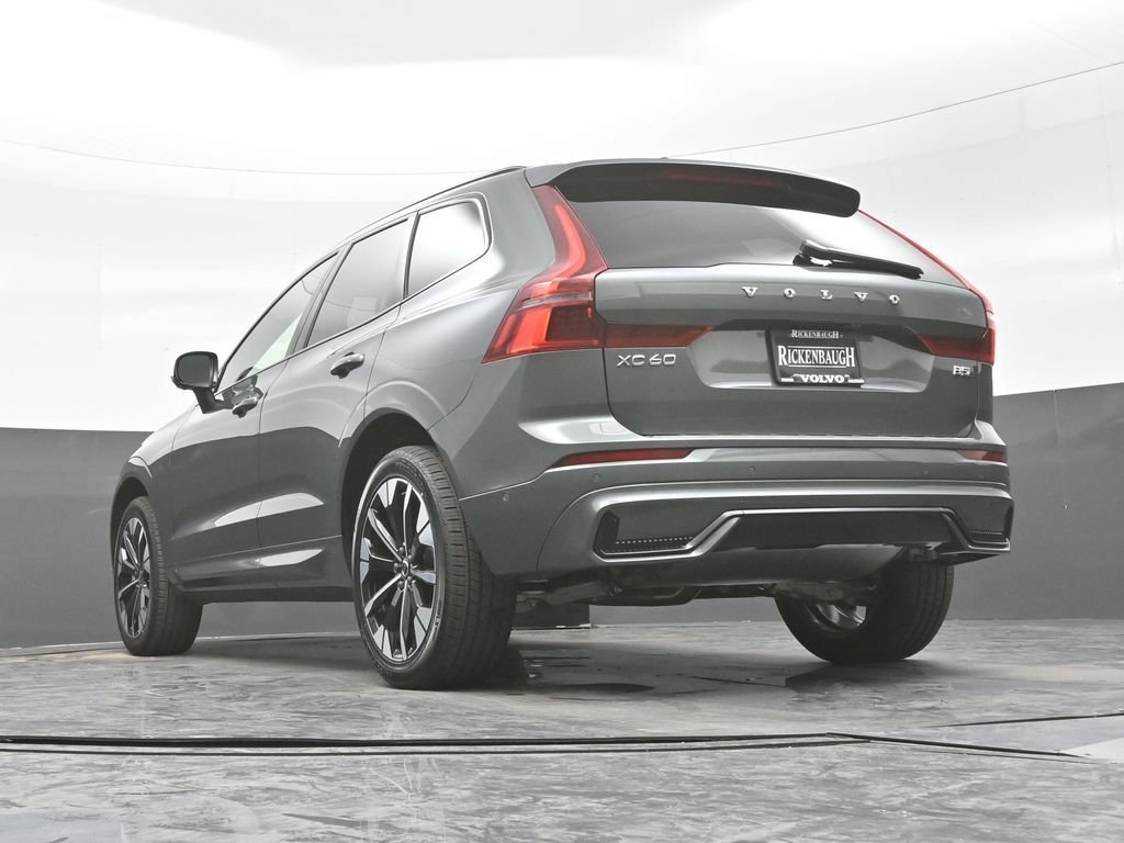 New 2026 Volvo XC60 B5 Plus w/ Protection Package Premier AWD/4WD image 26