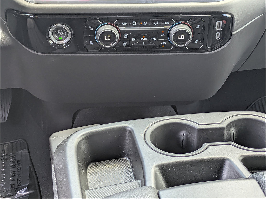 Used 2024 Chevrolet Silverado 1500 LT AWD/4WD image 26