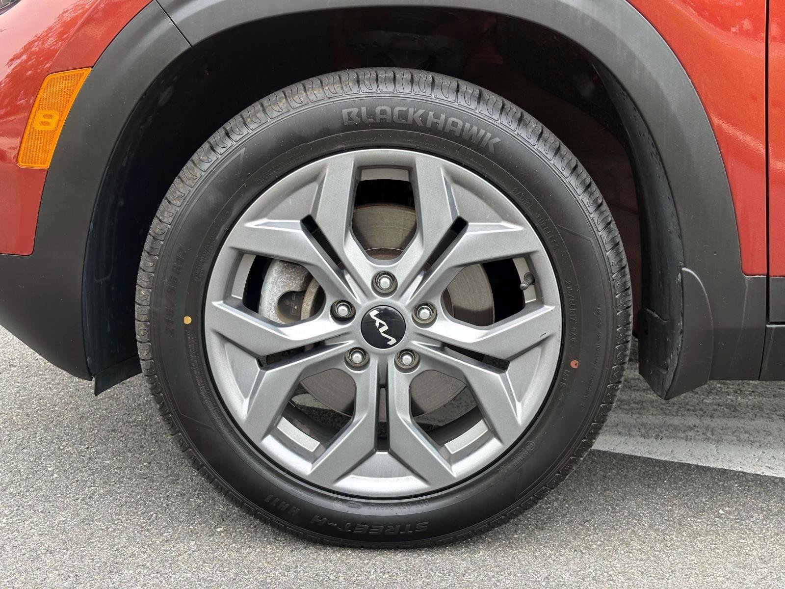 Certified 2024 Kia Seltos S AWD/4WD image 31