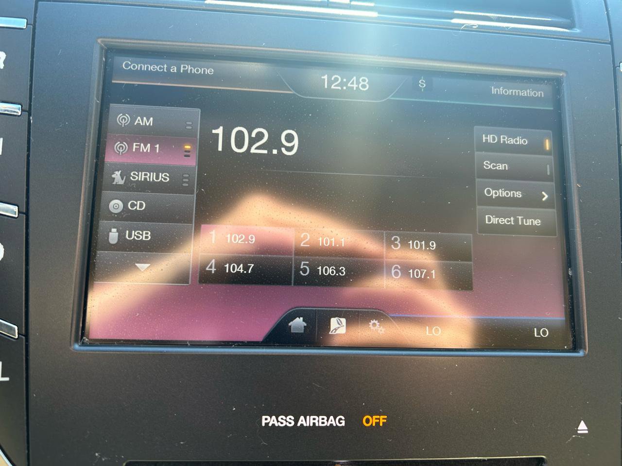 Used 2015 Lincoln MKZ Hybrid w/ Equipment Group 201A Select image 24