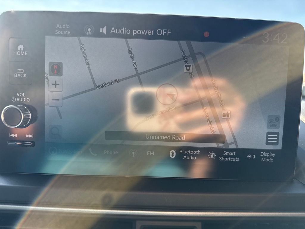 Used 2023 Honda Pilot Touring image 24