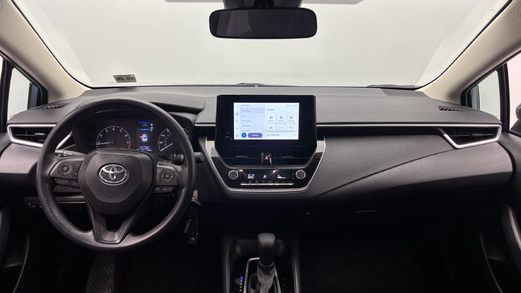 Used 2024 Toyota Corolla LE FWD image 27