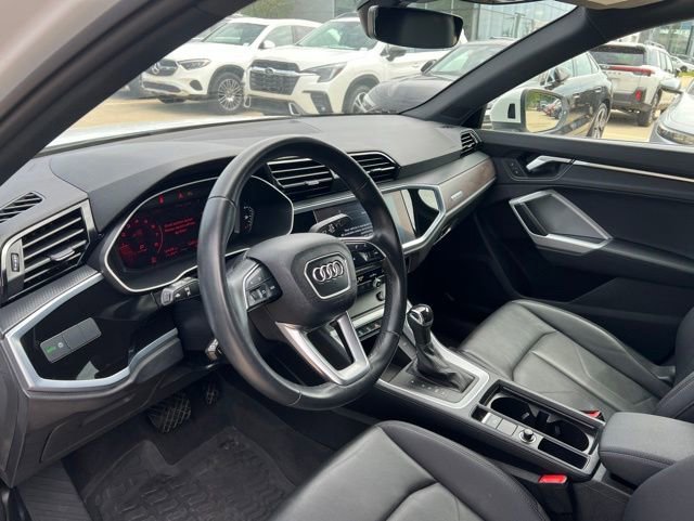 Used 2022 Audi Q3 2.0T Premium AWD/4WD image 12
